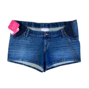 NWT Isabel Maternity Blue Underbelly Midi Jean Shorts Size 14